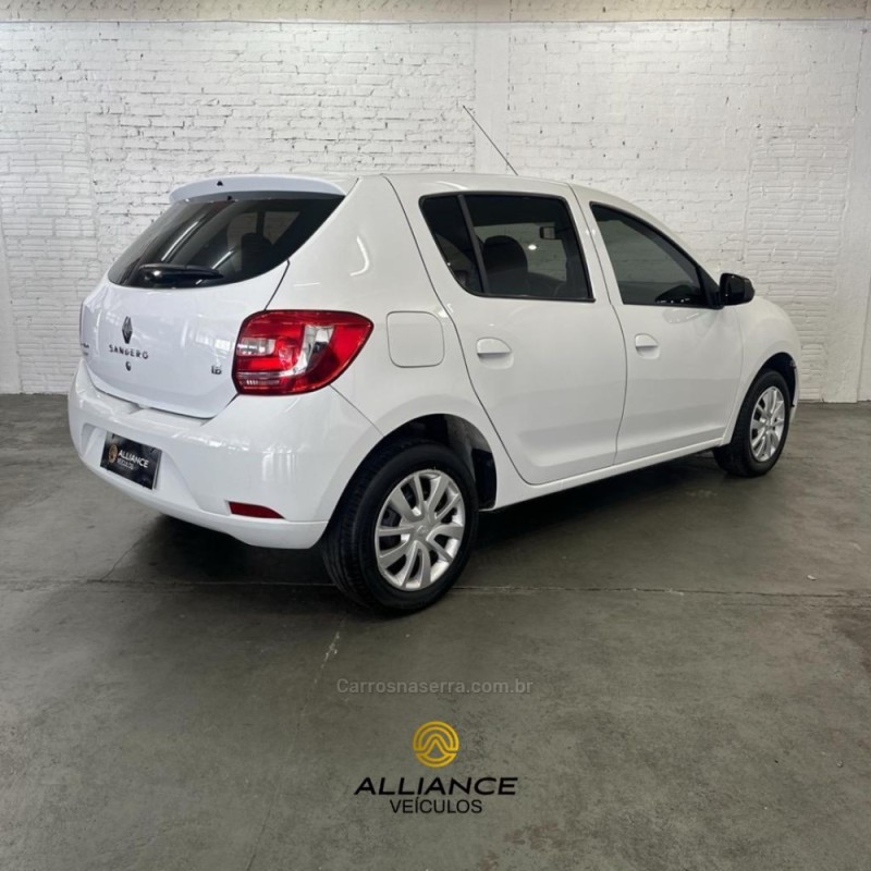 SANDERO 1.6 EXPRESSION 8V FLEX 4P MANUAL - 2020 - CAXIAS DO SUL