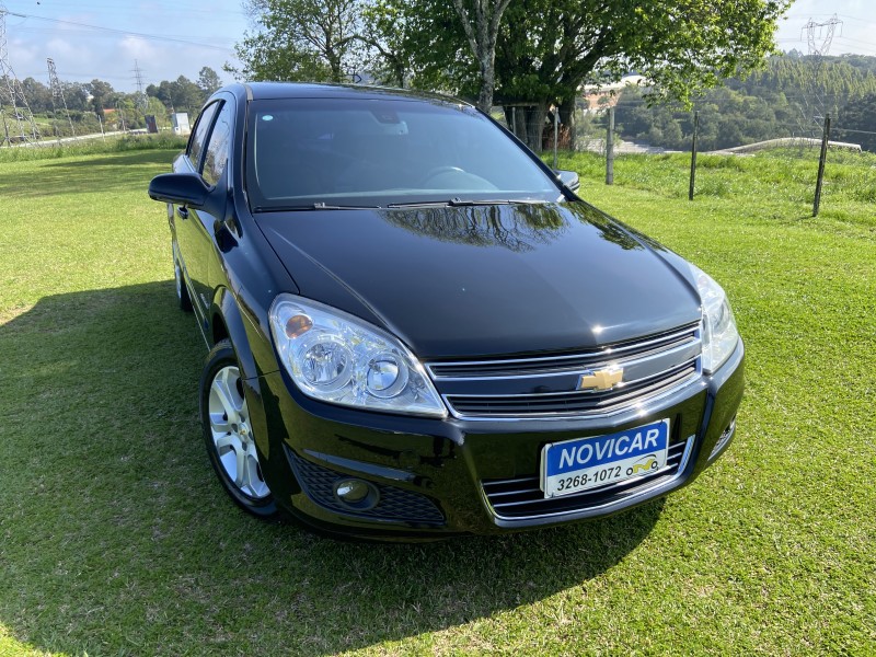 VECTRA 2.0 MPFI ELEGANCE 8V FLEX 4P MANUAL - 2010 - FARROUPILHA