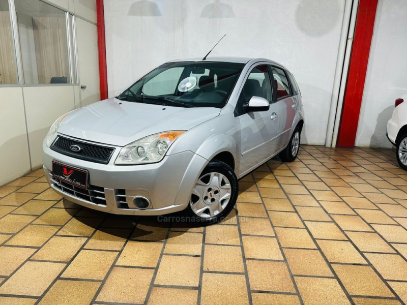 FIESTA 1.6 ROCAM HATCH 8V FLEX 4P MANUAL - 2010 - CAXIAS DO SUL