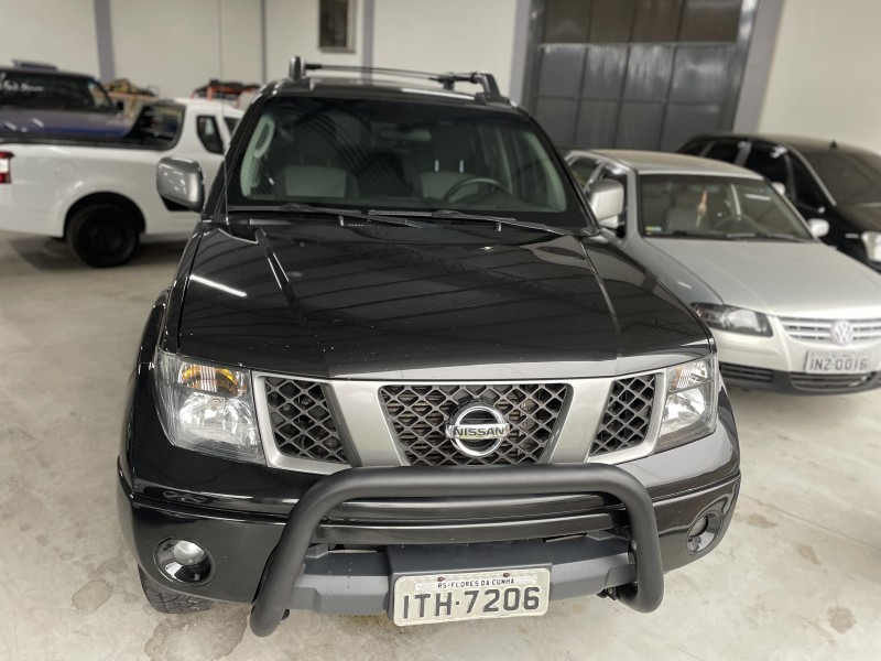 FRONTIER 2.5 SE ATTACK 4X4 CD TURBO ELETRONIC DIESEL 4P MANUAL - 2014 - BOM PRINCíPIO