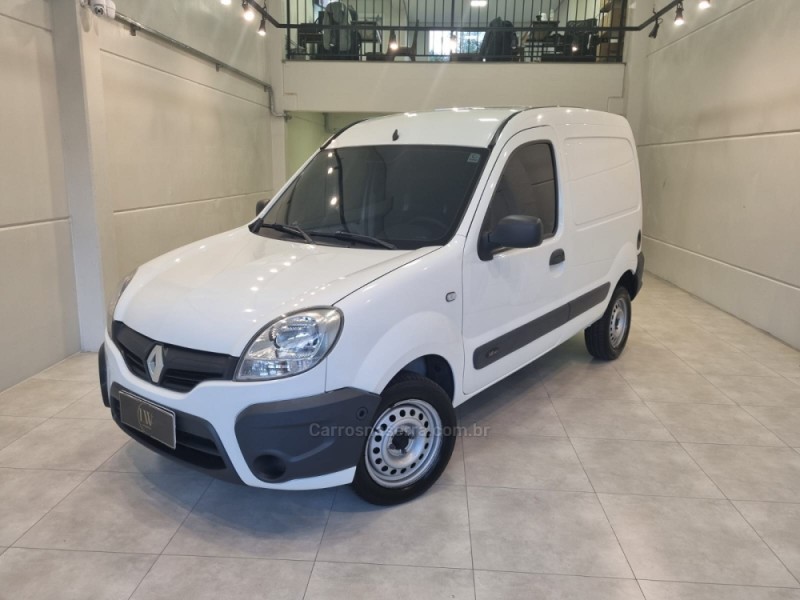 KANGOO 1.6 EXPRESS 16V FLEX 3P MANUAL - 2018 - BENTO GONçALVES