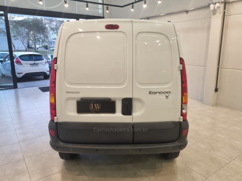 KANGOO 1.6 EXPRESS 16V FLEX 3P MANUAL - 2018 - BENTO GONçALVES