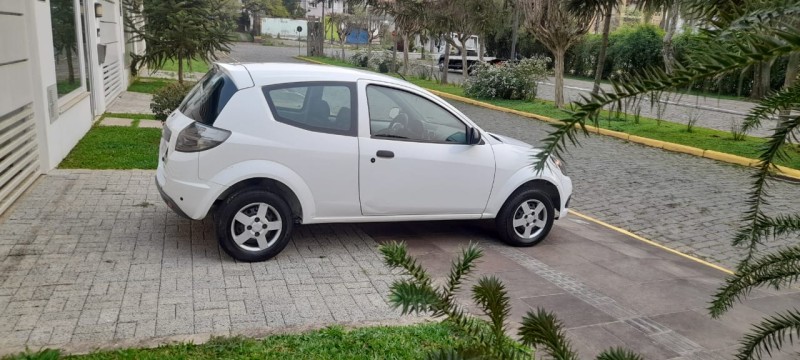 KA 1.0 MPI 8V FLEX 2P MANUAL - 2012 - FARROUPILHA