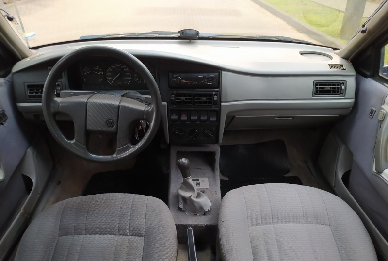 QUANTUM 2.0 I GL 8V GASOLINA 4P MANUAL - 1994 - CAXIAS DO SUL