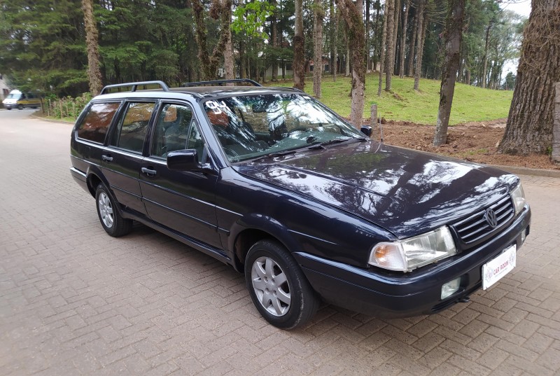 QUANTUM 2.0 I GL 8V GASOLINA 4P MANUAL - 1994 - CAXIAS DO SUL