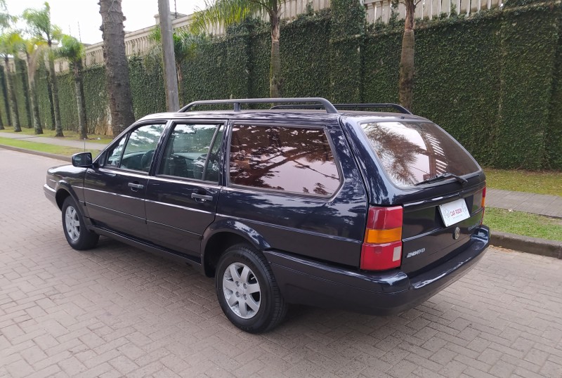 QUANTUM 2.0 I GL 8V GASOLINA 4P MANUAL - 1994 - CAXIAS DO SUL