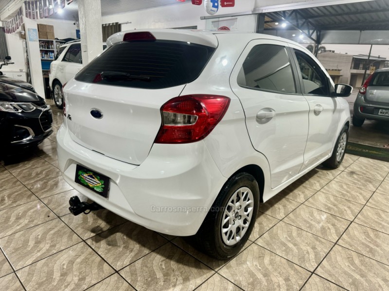 KA 1.0 SE 12V FLEX 4P MANUAL - 2016 - LAGOA VERMELHA