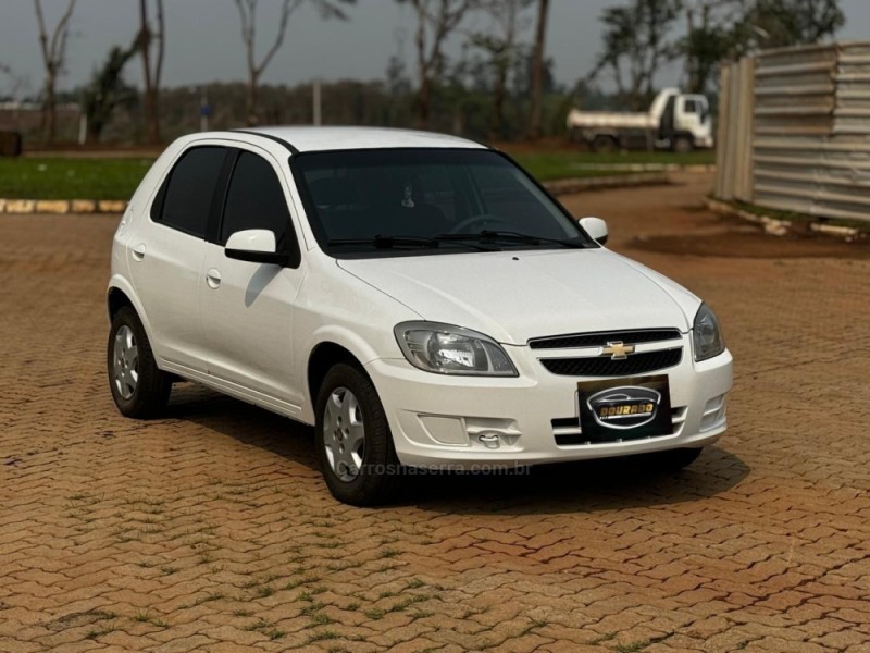 CELTA 1.0 MPFI LT 8V FLEX 4P MANUAL - 2015 - GRAMADO