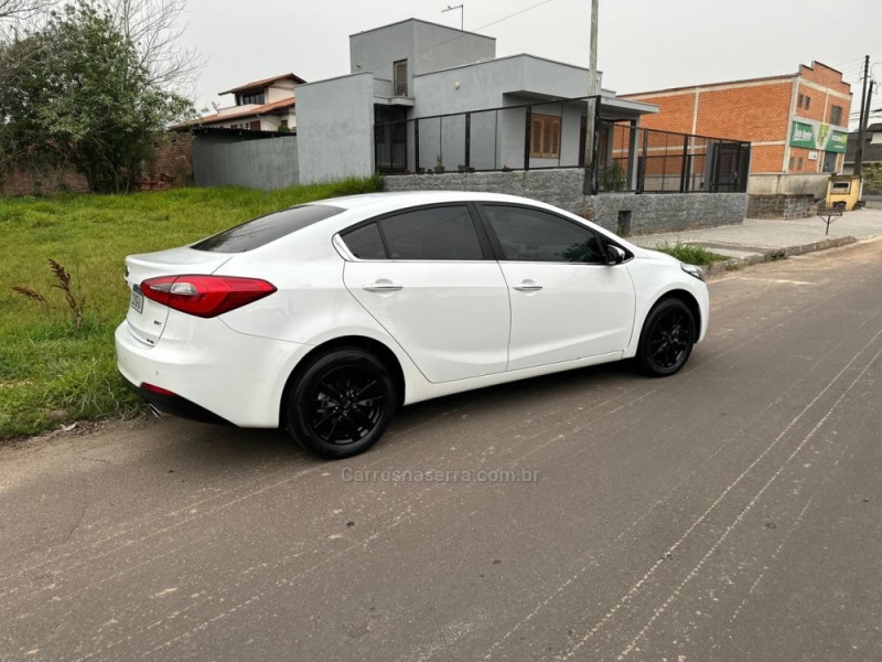 CERATO 1.6 SX3 16V GASOLINA 4P AUTOMÁTICO - 2014 - CAMPO BOM