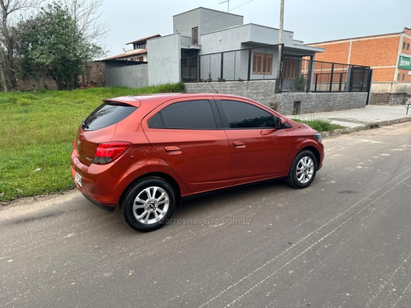 ONIX 1.4 MPFI LTZ 8V FLEX 4P MANUAL - 2013 - CAMPO BOM