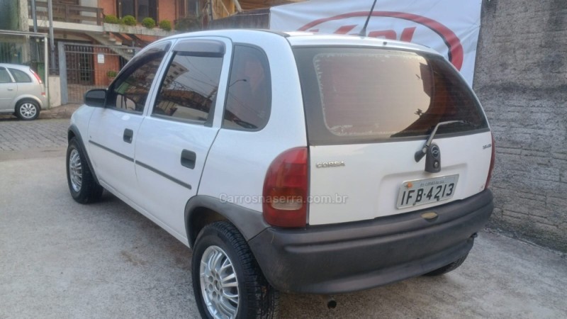 CORSA 1.6 MPFI GL 8V GASOLINA 4P MANUAL - 1996 - CAXIAS DO SUL