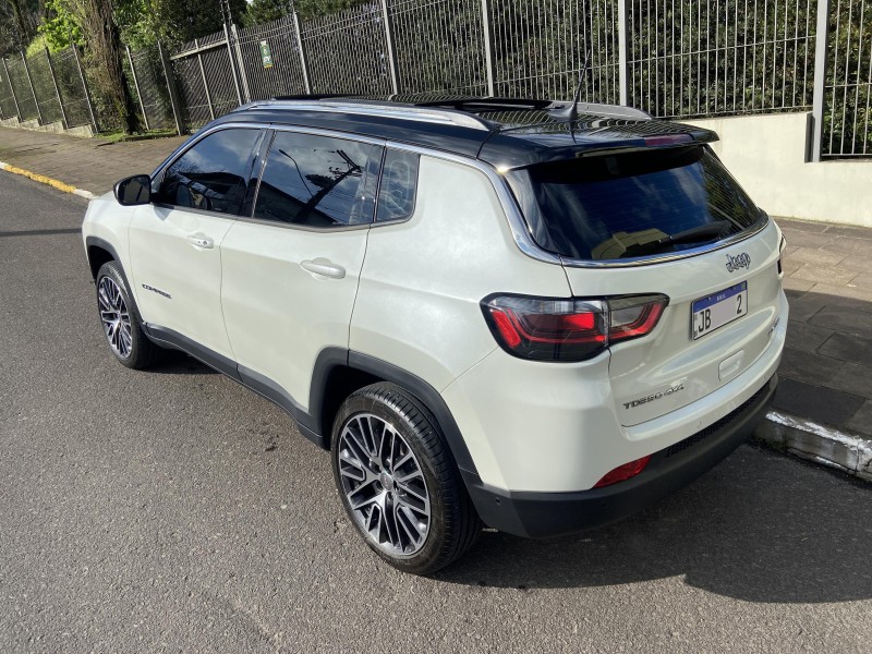 COMPASS 2.0 LIMITED TD350 TURBO DIESEL 4X4 4P AUTOMÁTICO - 2022 - FARROUPILHA