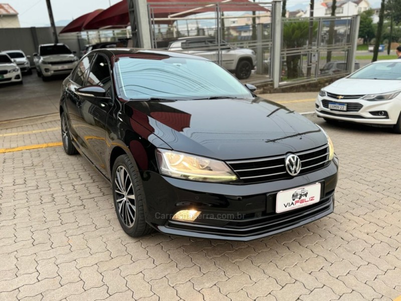 JETTA 1.4 16V TSI COMFORTLINE FLEX 4P TIPTRONIC - 2017 - FELIZ