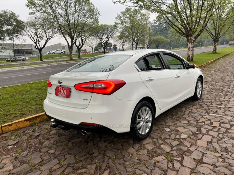 CERATO 1.6 SX3 16V FLEX 4P AUTOMÁTICO - 2014 - DOIS IRMãOS