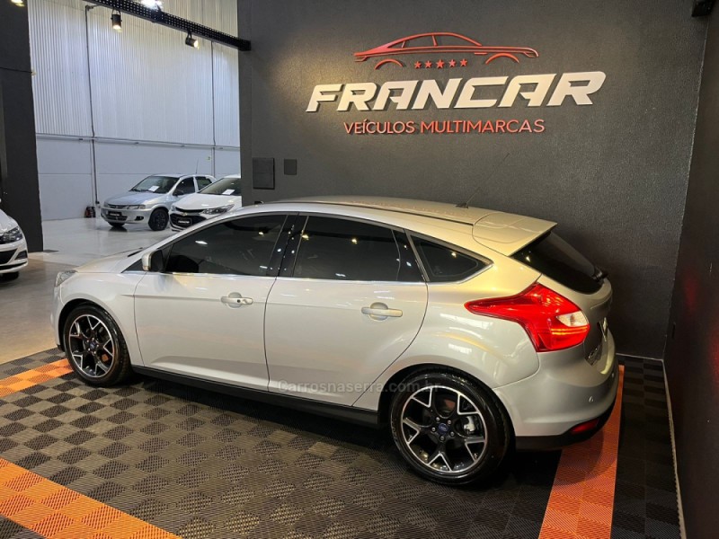 FOCUS 2.0 TITANIUM HATCH 16V FLEX 4P AUTOMÁTICO - 2015 - ANTôNIO PRADO