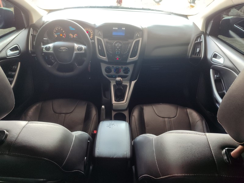 FOCUS 1.6 SE 16V FLEX 4P MANUAL - 2015 - CAXIAS DO SUL