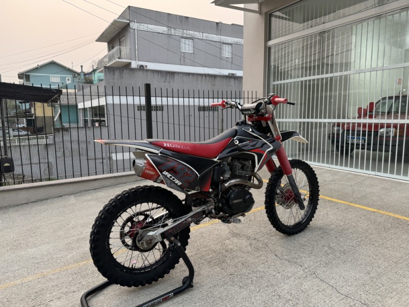 CRF 230F  - 2016 - BENTO GONçALVES