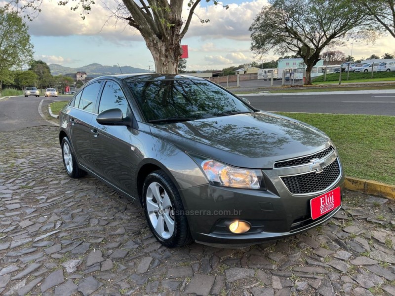 CRUZE 1.8 LT 16V FLEX 4P AUTOMÁTICO - 2014 - DOIS IRMãOS