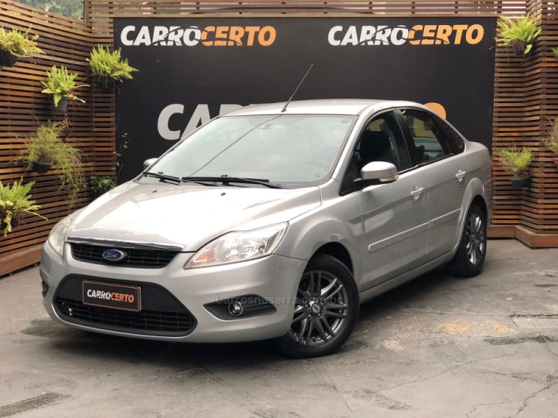 focus 1.6 gl sedan 16v flex 4p manual 2013 novo hamburgo