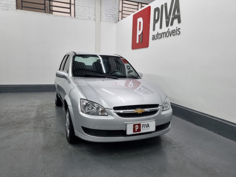 CLASSIC 1.0 MPFI LS 8V FLEX 4P MANUAL - 2015 - GARIBALDI