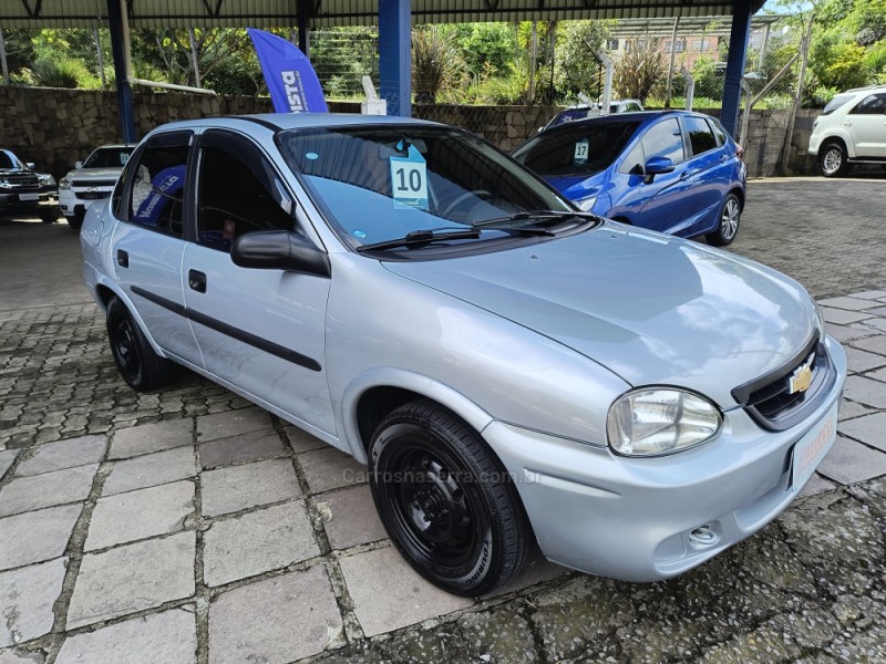 CORSA 1.0 MPFI CLASSIC SEDAN SPIRIT 8V FLEX 4P MANUAL - 2010 - BENTO GONçALVES