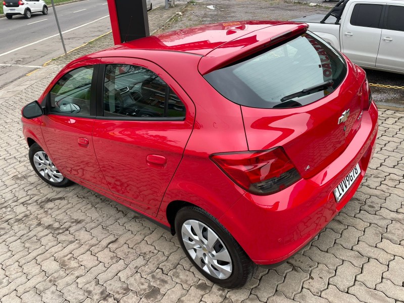 ONIX 1.4 MPFI LTZ 8V FLEX 4P MANUAL - 2015 - CAXIAS DO SUL