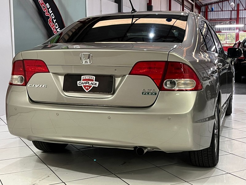 CIVIC 1.8 LXL 16V FLEX 4P AUTOMÁTICO - 2010 - NOVO HAMBURGO