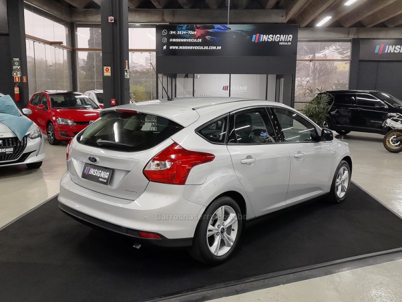 FOCUS 1.6 SE 16V FLEX 4P AUTOMÁTICO - 2015 - CAXIAS DO SUL