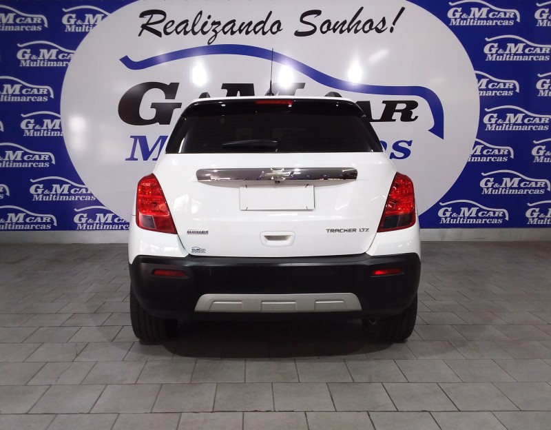 TRACKER 1.8 MPFI LTZ 4X2 16V FLEX 4P AUTOMÁTICO - 2015 - SãO SEBASTIãO DO CAí