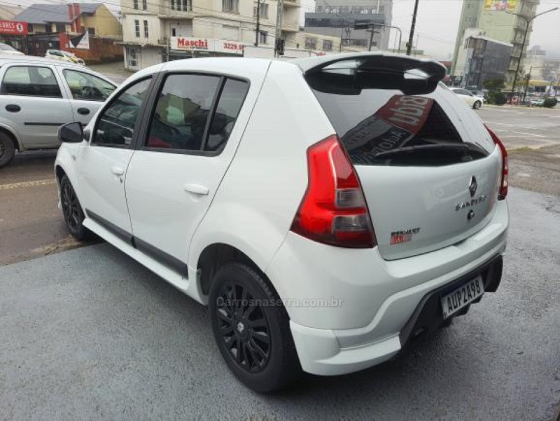 SANDERO 1.6 PRIVILÉGE 8V FLEX 4P MANUAL - 2012 - CAXIAS DO SUL