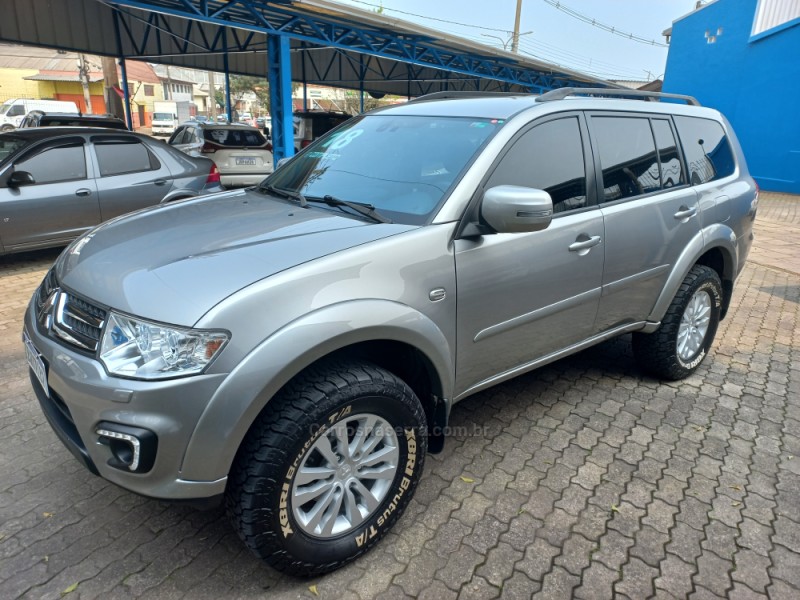 PAJERO DAKAR 3.2 HPE 4X4 7 LUGARES 16V TURBO INTERCOOLER DIESEL 4P AUTOMÁTICO - 2018 - CAXIAS DO SUL