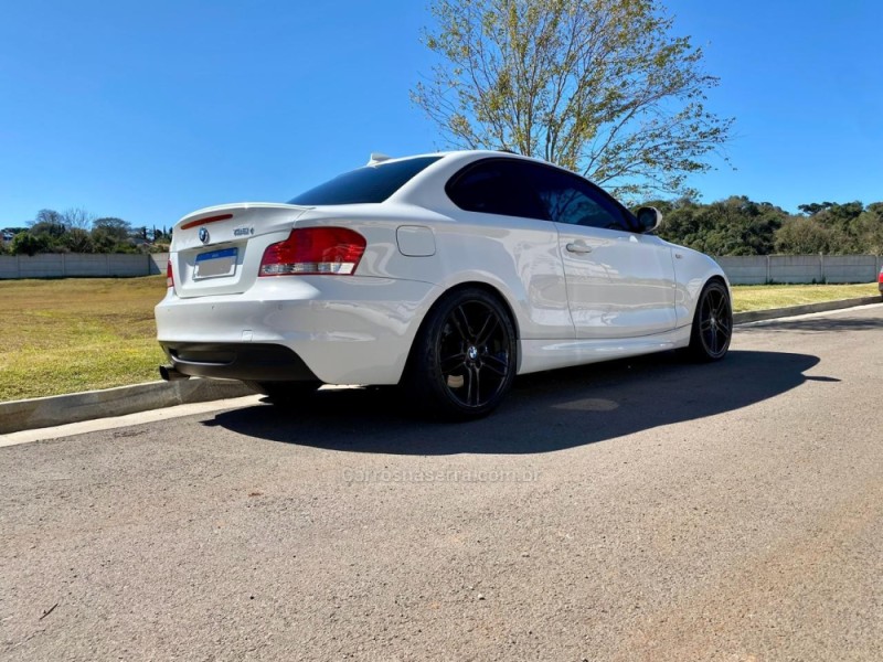 135I 3.0 COUPÉ 24V GASOLINA 2P AUTOMÁTICO - 2011 - LAGOA VERMELHA