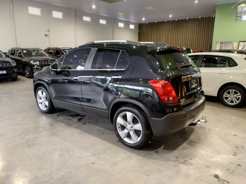 TRACKER 1.8 MPFI LTZ 4X2 16V FLEX 4P AUTOMÁTICO - 2014 - CAXIAS DO SUL