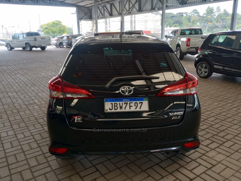 YARIS 1.5 XLS FLEX 4P AUTOMÁTICO - 2023 - CAXIAS DO SUL