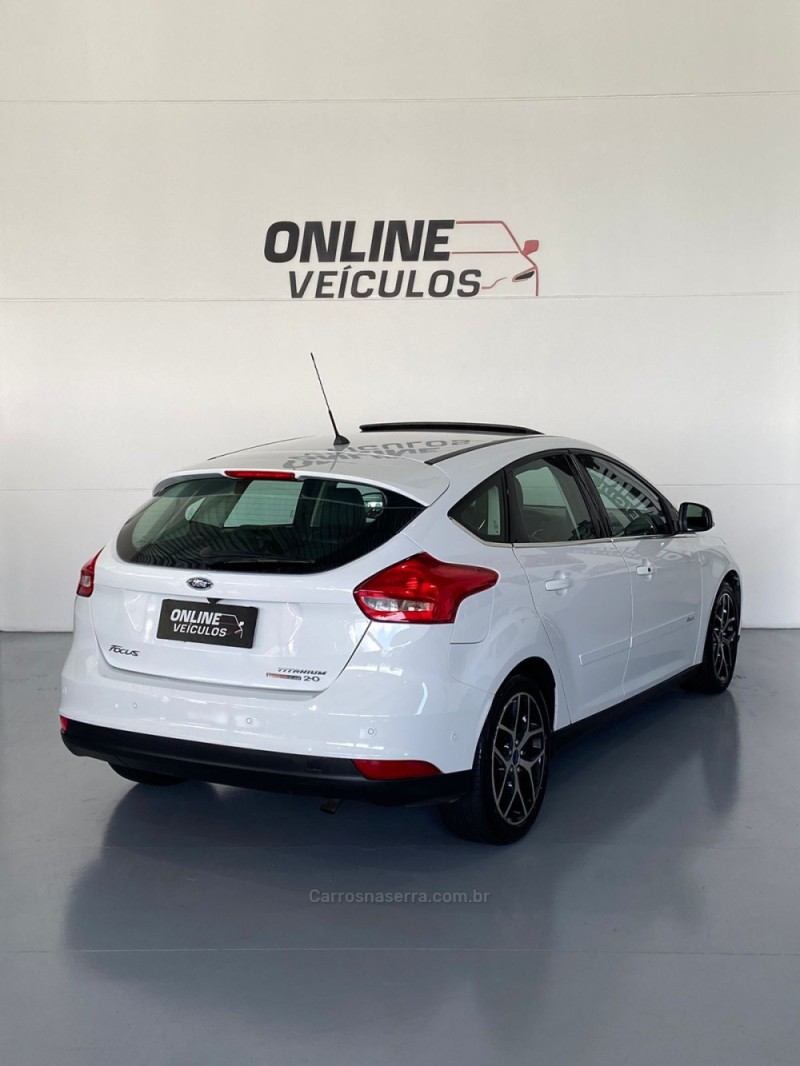 FOCUS 2.0 TITANIUM PLUS HATCH 16V FLEX 4P AUTO - 2016 - FARROUPILHA