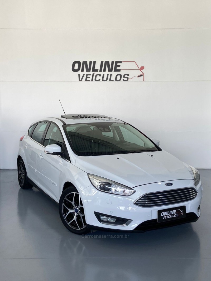 FOCUS 2.0 TITANIUM PLUS HATCH 16V FLEX 4P AUTO - 2016 - FARROUPILHA