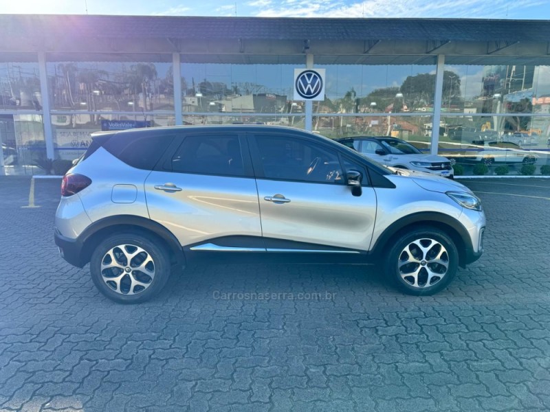 CAPTUR 2.0 16V FLEX INTENSE AUTOMÁTICO - 2018 - NOVA PETRóPOLIS