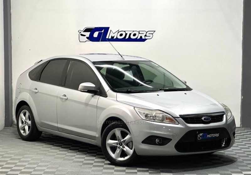 FOCUS 1.6 GLX 16V FLEX 4P MANUAL - 2013 - NOVO HAMBURGO