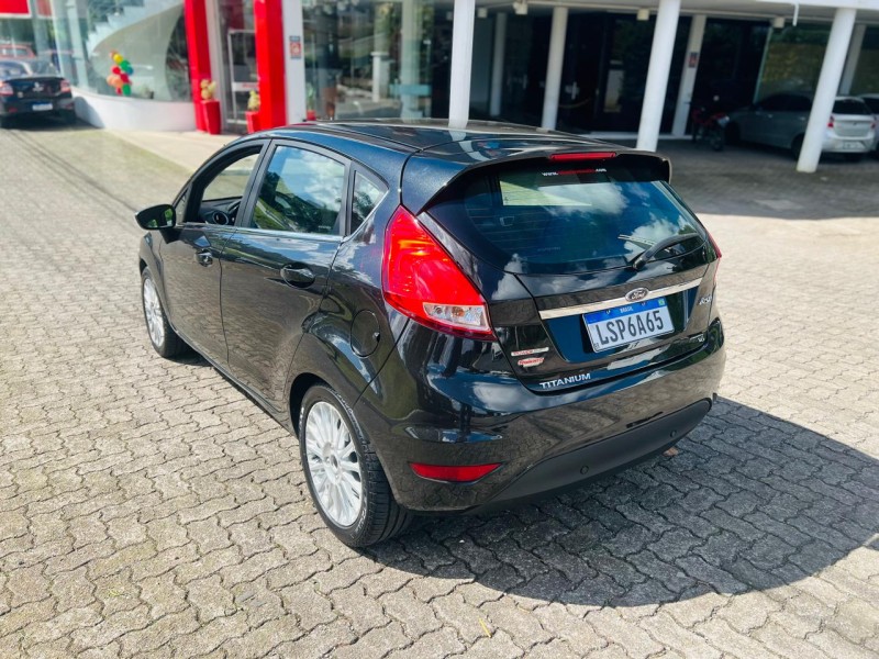 FIESTA 1.6 TITANIUM HATCH 16V FLEX 4P AUTOMÁTICO - 2015 - BENTO GONçALVES