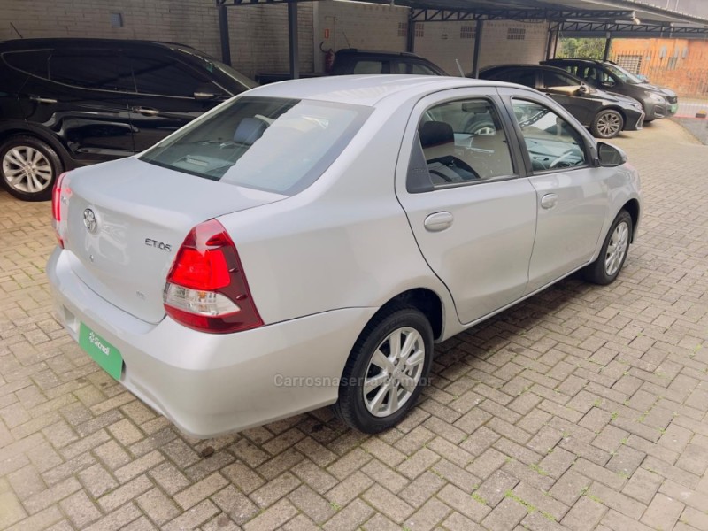 ETIOS 1.5 X PLUS 16V FLEX 4P AUTOMÁTICO - 2019 - NOVO HAMBURGO