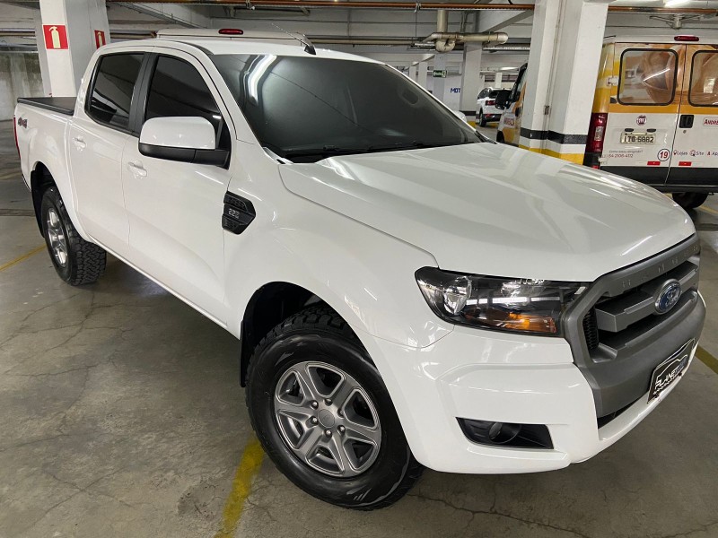 RANGER 2.2 XLS 4X4 CD 16V DIESEL 4P AUTOMÁTICO - 2019 - FARROUPILHA