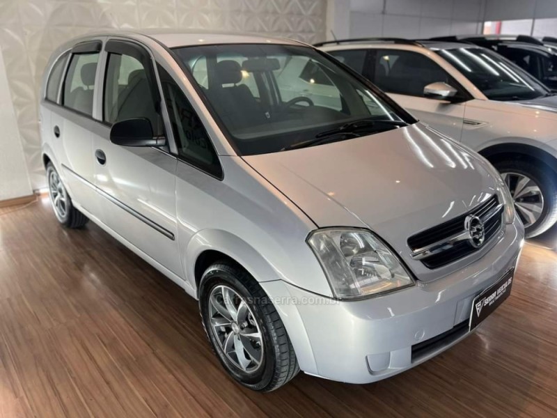 MERIVA 1.8 MPFI 8V GASOLINA 4P MANUAL - 2004 - CAXIAS DO SUL