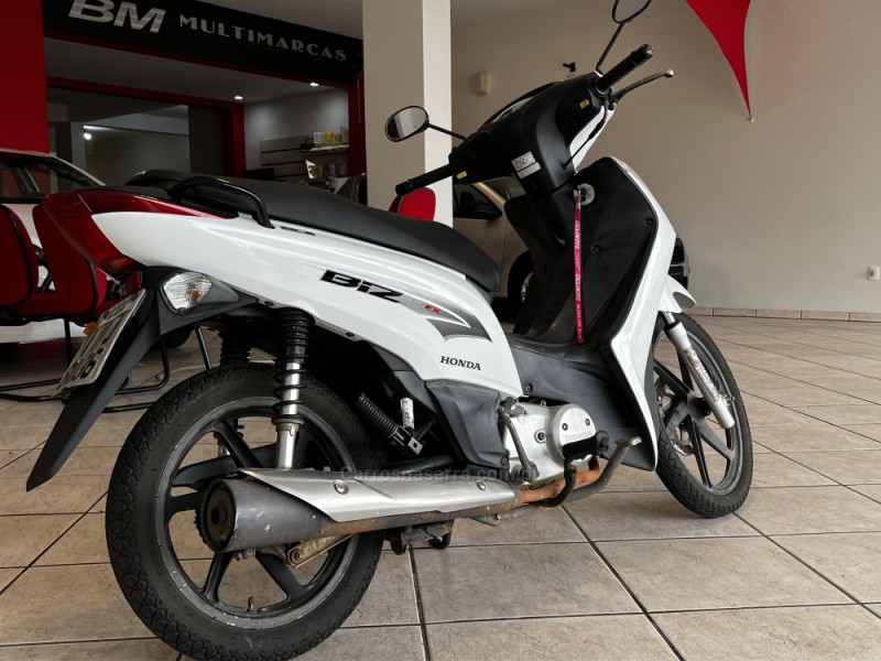 BIZ 125 EX - 2013 - GUAPORé