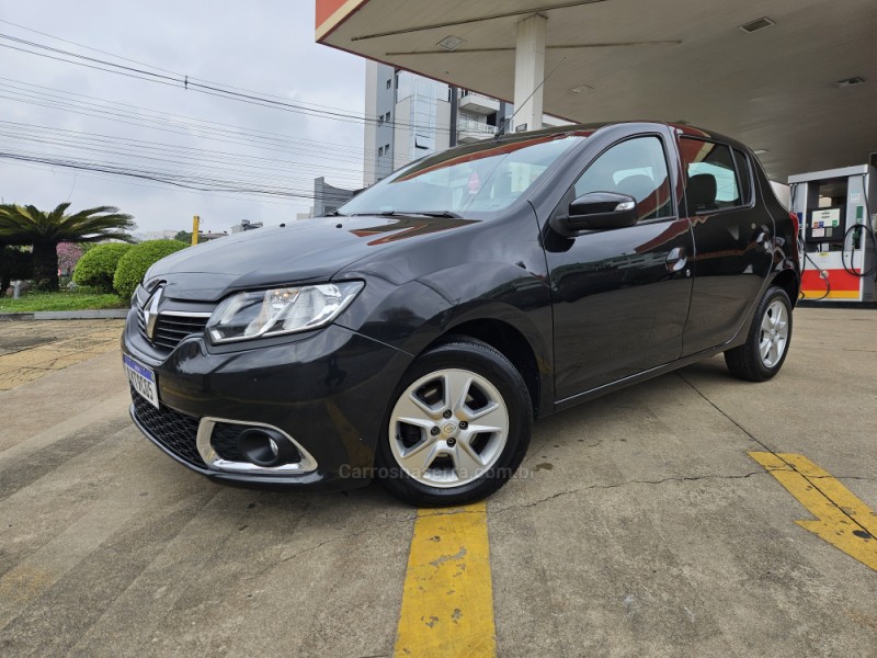 SANDERO 1.6 DYNAMIQUE 8V FLEX 4P MANUAL - 2015 - CAXIAS DO SUL