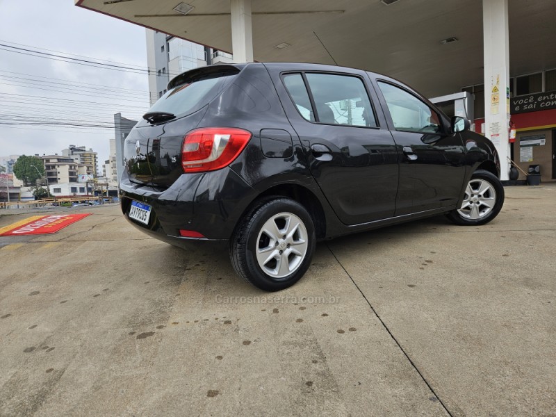 SANDERO 1.6 DYNAMIQUE 8V FLEX 4P MANUAL - 2015 - CAXIAS DO SUL