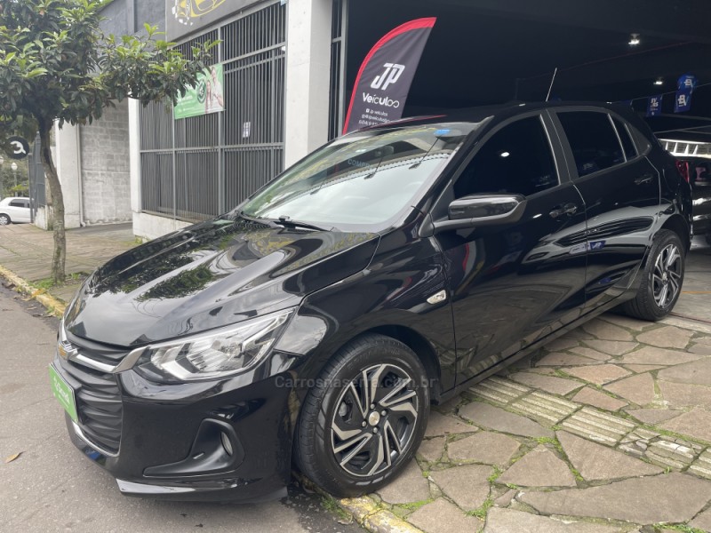 ONIX 1.0 LT 12V TURBO FLEX 4P MANUAL - 2024 - BENTO GONçALVES