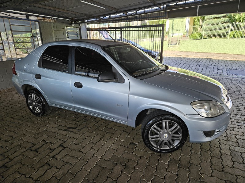 PRISMA 1.4 MPFI JOY 8V FLEX 4P MANUAL - 2009 - CAXIAS DO SUL