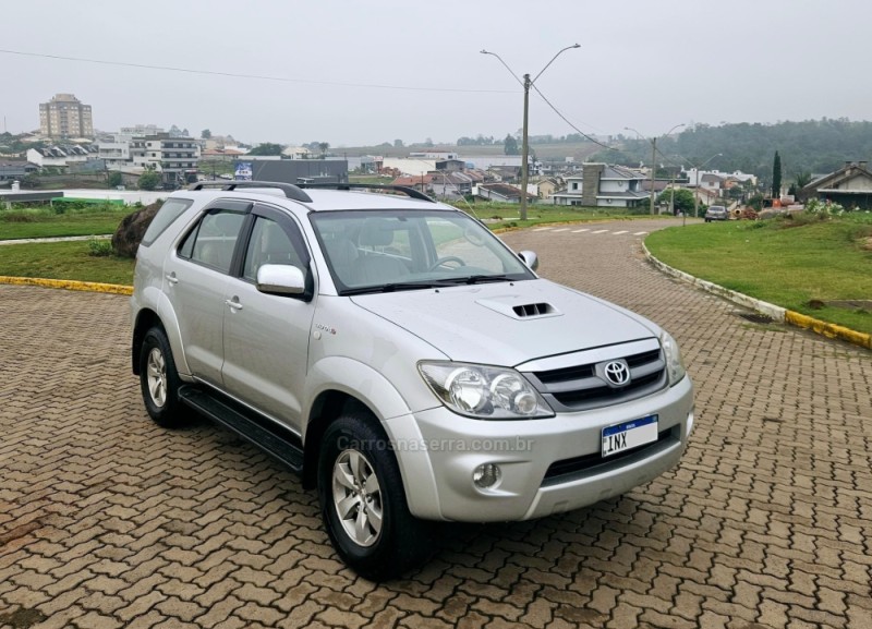 HILUX SW4 3.0 SRV 4X4 16V TURBO INTERCOOLER DIESEL 4P AUTOMÁTICO