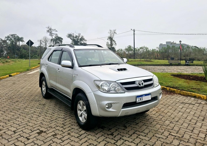 HILUX SW4 3.0 SRV 4X4 16V TURBO INTERCOOLER DIESEL 4P AUTOMÁTICO - 2007 - LAJEADO