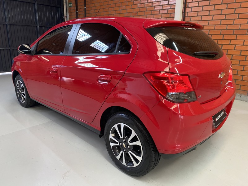 ONIX 1.4 MPFI LTZ 8V FLEX 4P MANUAL - 2015 - BENTO GONçALVES